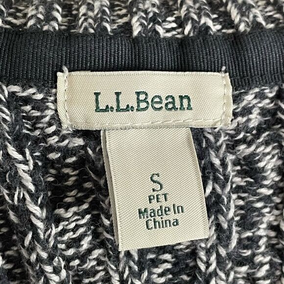 L.L Bean Full Zip Sweater- Women’s S - Picture 7 of 8